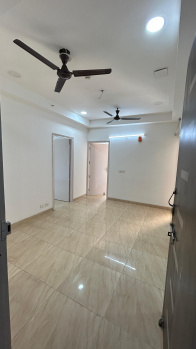 Flats & Apartments for Sale in Sector 16C, Greater Noida (855 Sq.ft.)