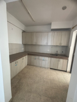 Flats & Apartments for Sale in Sector 1, Greater Noida (1090 Sq.ft.)