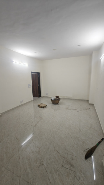 1400 Sq.ft. Office Space for Rent in Green Park, Delhi
