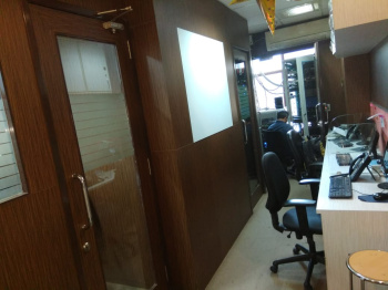 Office Space for Rent in Kalkaji, Delhi (700 Sq.ft.)