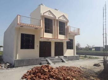 Villa for Sale in Sector 12, Greater Noida (1900 Sq.ft.)