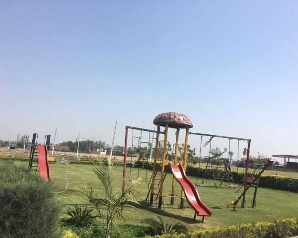 RESIDENTIAL PLOT IN GATED TOWNSHIP AT DERABASSI