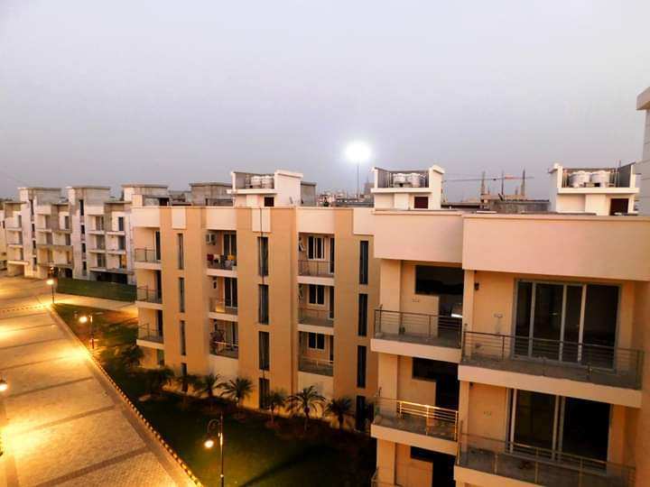 2 BHK Flats & Apartments for Sale in Patiala Road, Zirakpur (1156 Sq.ft.)