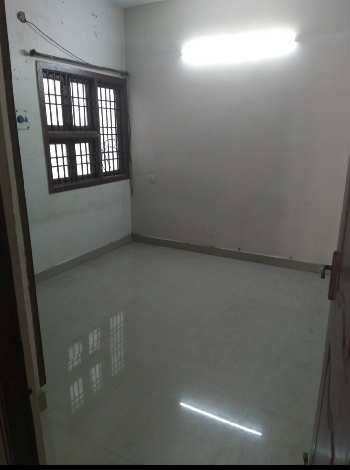 2 BHK Flats & Apartments for Sale in Saligramam, Chennai (1000 Sq.ft.)