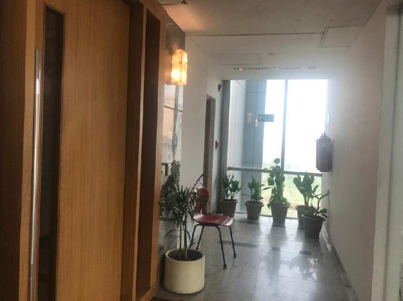 Business Center for Sale in Surajkund, Faridabad (4000 Sq.ft.)
