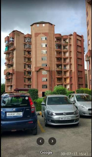 4 BHK Flats & Apartments for Sale in Sector 46, Faridabad (1760 Sq.ft.)