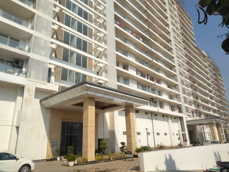 3 BHK Flats & Apartments for Rent in Sector 79, Faridabad (1980 Sq.ft.)