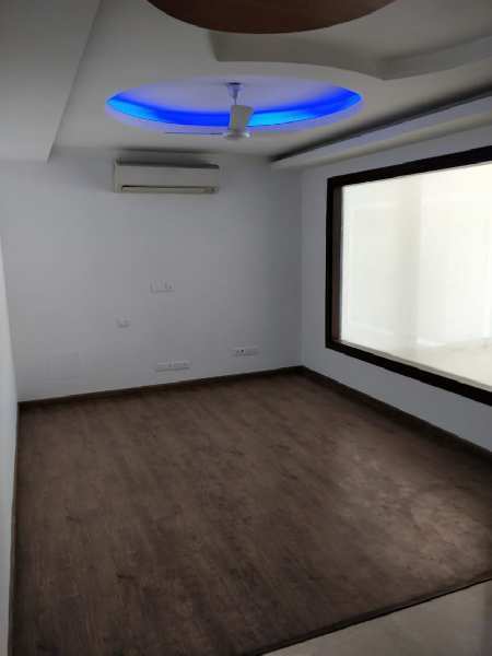 4BHK 300YD New Builder floor for rent in Saket South Delhi