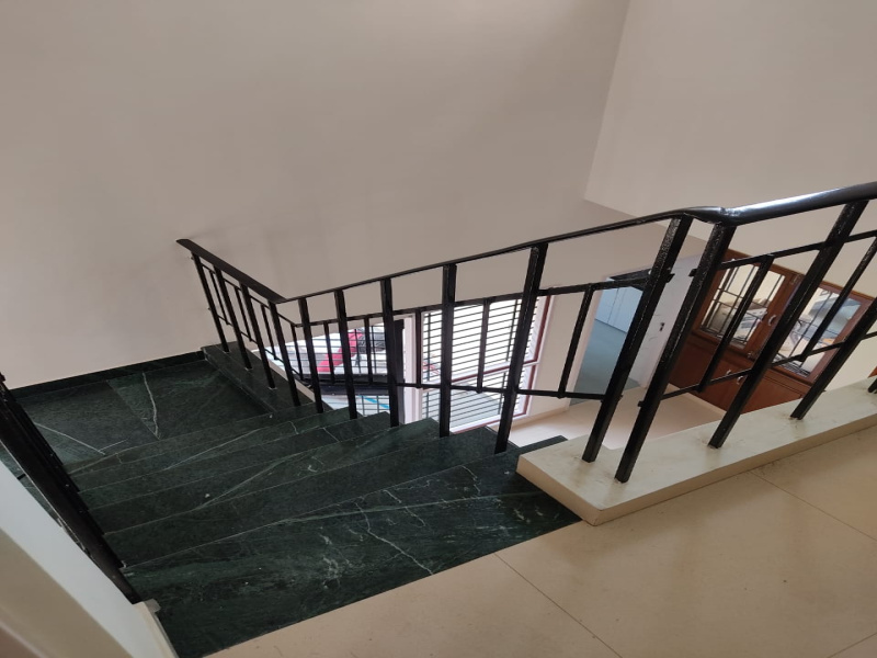 Brand New Duplex 3BHK First and Second floor for Rent in Main Saket South Delhi