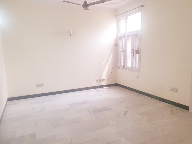 2BHK Builder floor for Rent in Main Saket South Delhi
