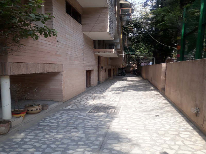 2BHK Fully Furnished Builder floor for Rent in Saket South Delhi