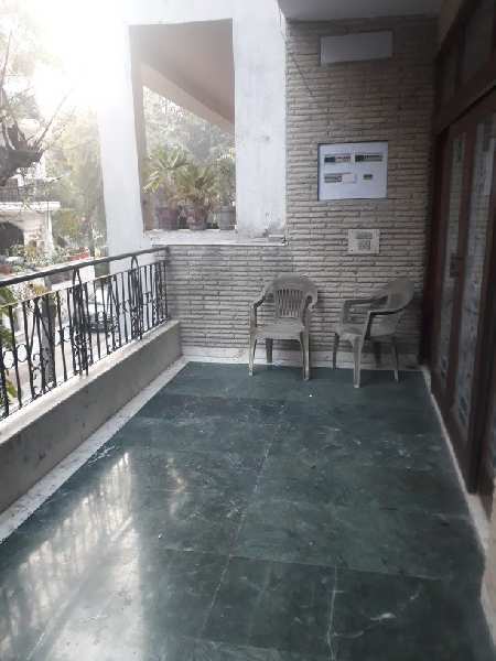 3BHK flat for Rent in Saket South Delhi
