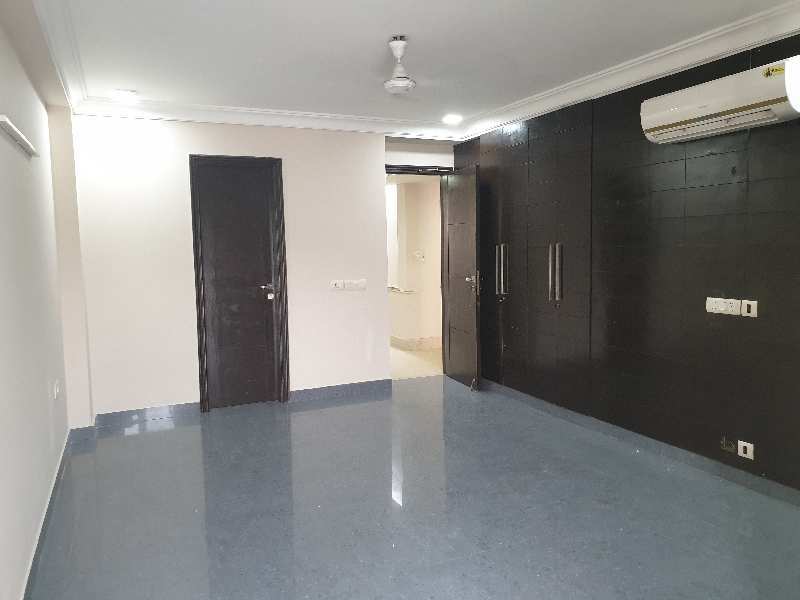 3BHK Builder floor for Rent in Navjeevan Vihar South Delhi