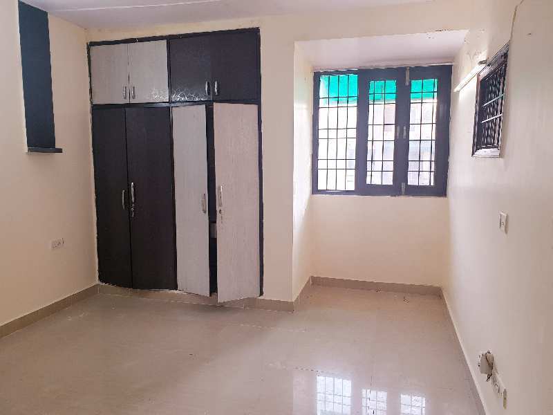 3BHK Duplex for rent in A Block SFS DDA flat Saket South Delhi