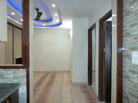 3 BHK flat at Adarsh Nagar, Azadpur, Delhi North