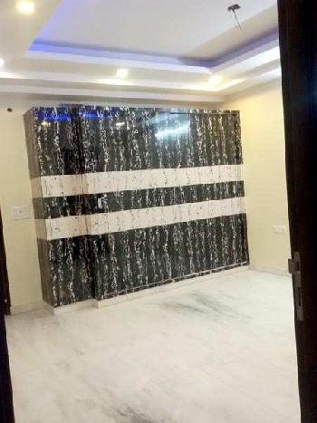 4 BHK Builder Floor at State Bank Colony, Noth Delhi