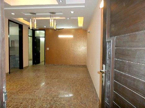 Affordable 4 BHK Floor at Model Town, North Delhi