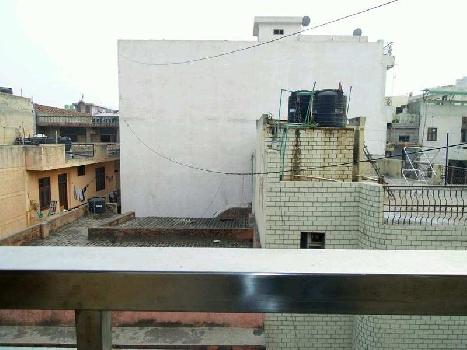 Independent 4 BHK Builder Flats at Model Town, North Delhi