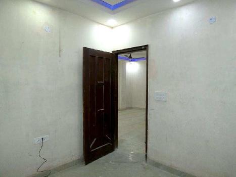 3 Room Set At Kewal Park, Adarsh Nagar, North Delhi