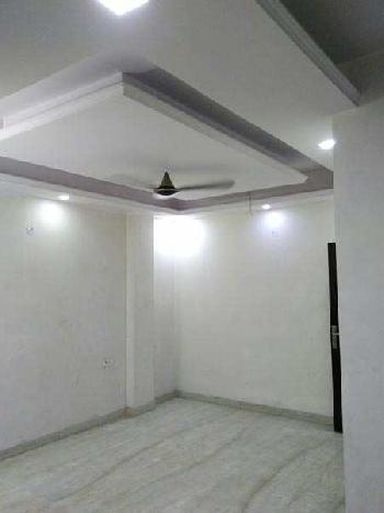 Builder Floor New Near Adrash Nagar Metro Station Azad Pur Delhi.