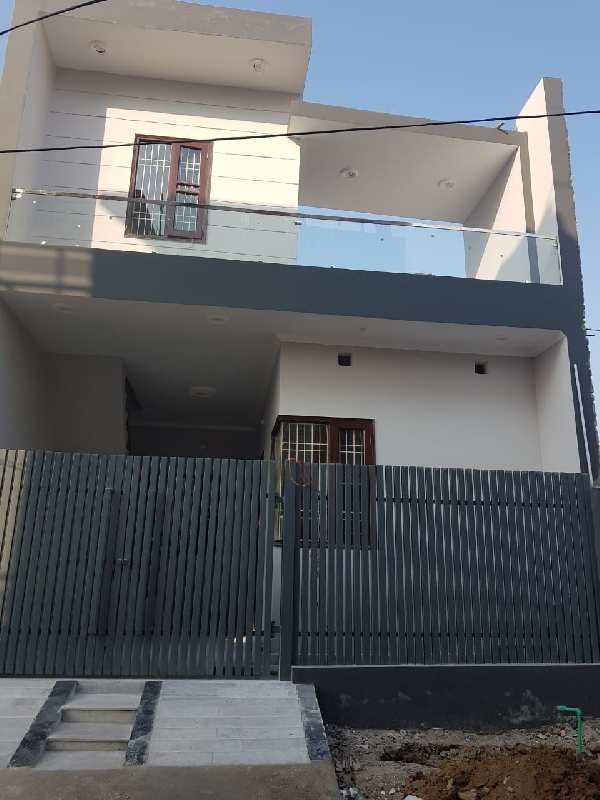 2 BHK Individual Houses / Villas for Sale in Amrit Vihar, Jalandhar (902 Sq.ft.)