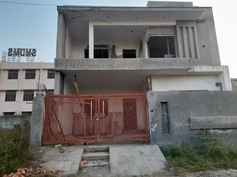 4 BHK Individual Houses / Villas for Sale in Verka Milk Plant, Jalandhar (3625 Sq.ft.)