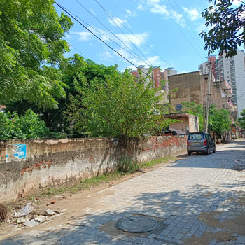 200 Sq. Yards Residential Plot for Sale in Palam Vihar, Gurgaon