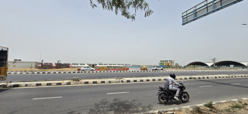 Residential Plot for Sale in New Palam Vihar, Gurgaon (207 Sq. Yards)