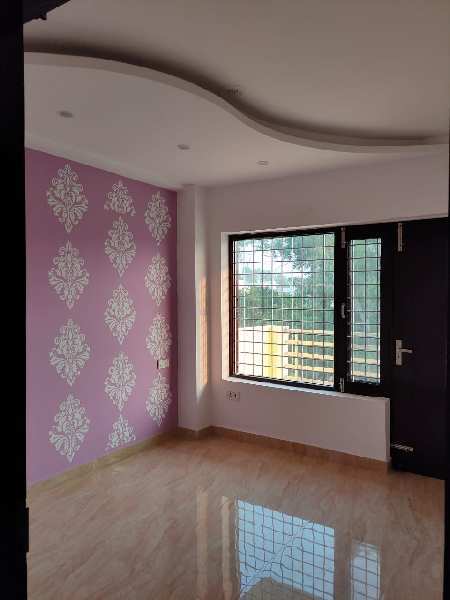 Builder floor for sale in sec/23 palam vihar Gurgaon