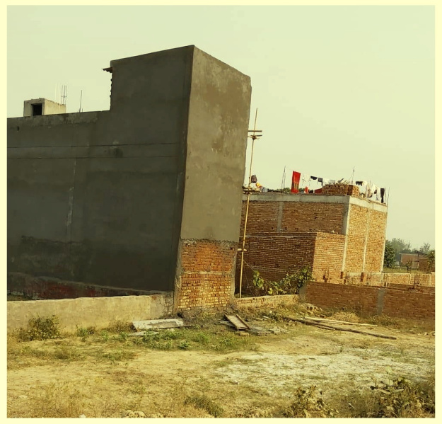 900 Sq.ft. Residential Plot for Sale in Pari Chowk, Greater Noida