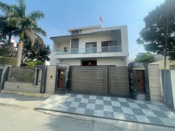 Individual Houses for Sale in Krishna Colony, Yamunanagar (5500 Sq.ft.)
