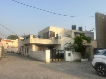 Individual Houses for Sale in Model Town, Yamunanagar (6000 Sq.ft.)