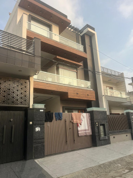 Independent House for Sale in Jain Colony, Yamunanagar (220 Sq. Yards)