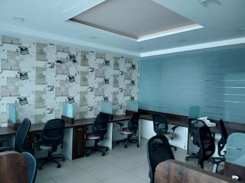 FULLY FURNISHED OFFICE ON LEASE  IN COMMERCIAL BUILDING AT AKSHR CHAWK OLD PADRA ROAD