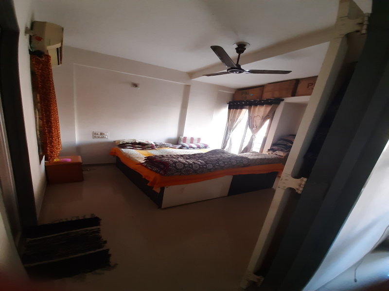 2bhk flat for sale in gated society with many amenities