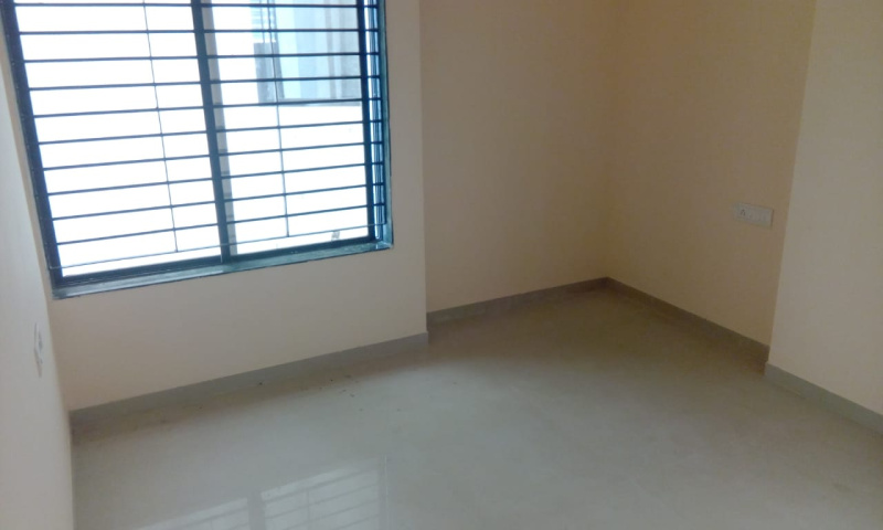 3bhk semi furnished flat for rent