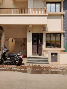 3bhk Lavish Duplex with most of all amenities with gated society.