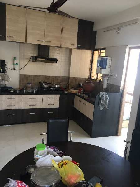 Semi furnished Penthouse for sell on 4th floor