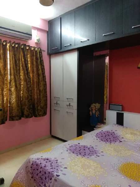 2bhk flat for sale in makarpura