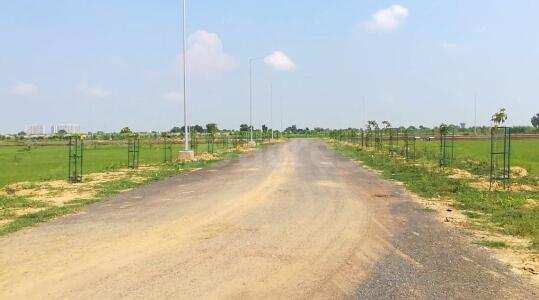 300 Sq. Meter Residential Plot for Sale in Yamuna Expressway, Greater Noida