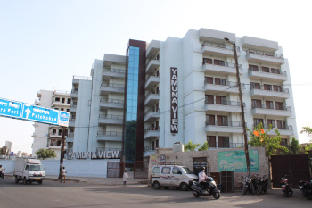 3 BHK Flats & Apartments for Sale in Kamla Nagar, Agra (1505 Sq.ft.)