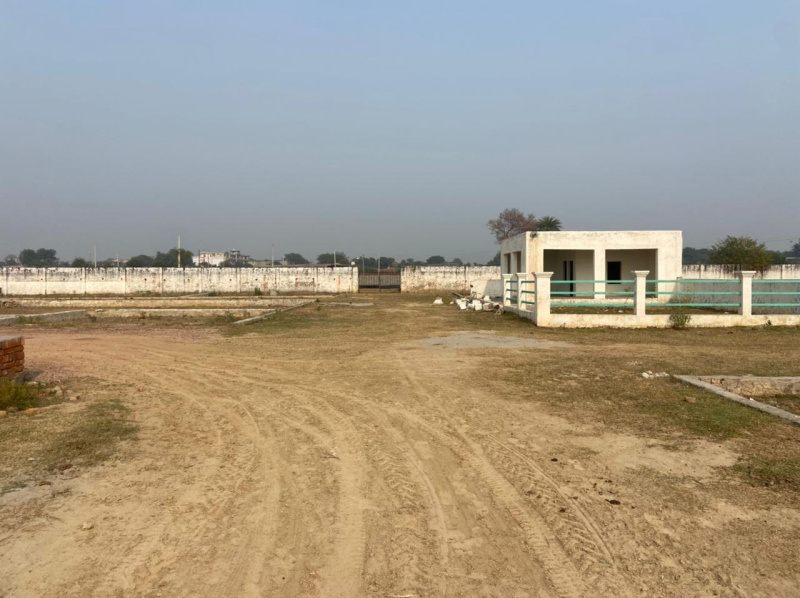 104 Sq. Yards Commercial Lands /Inst. Land for Sale in Yamuna Expressway Yamuna Expressway, Greater Noida