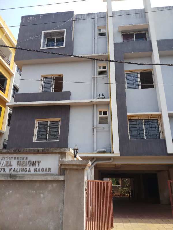 2 BHK Flats & Apartments for Sale in Kalinga Nagar, Bhubaneswar (850 Sq.ft.)