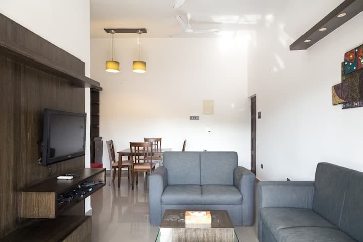 2 BHK Flats & Apartments for Sale in Miramar, Panjim, Goa (92 Sq. Meter)