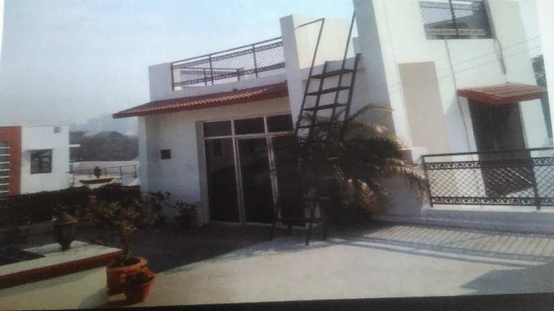 Independent House 6 BHK G+3 completely furnished