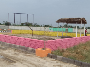 PLOT FOR SALE NH 2 UPROWN CITY VRINDAVAN 100 GAJ PLOT 16 LAC