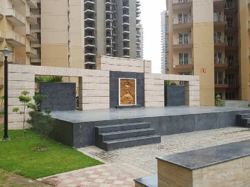 Ready to move Apartment French apartment noida extension 3bhk.1459 sqft 52 lac