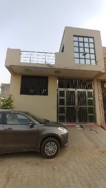 House for sale Chipyana buzurg 100 sqyds makan 36 lac noida extension