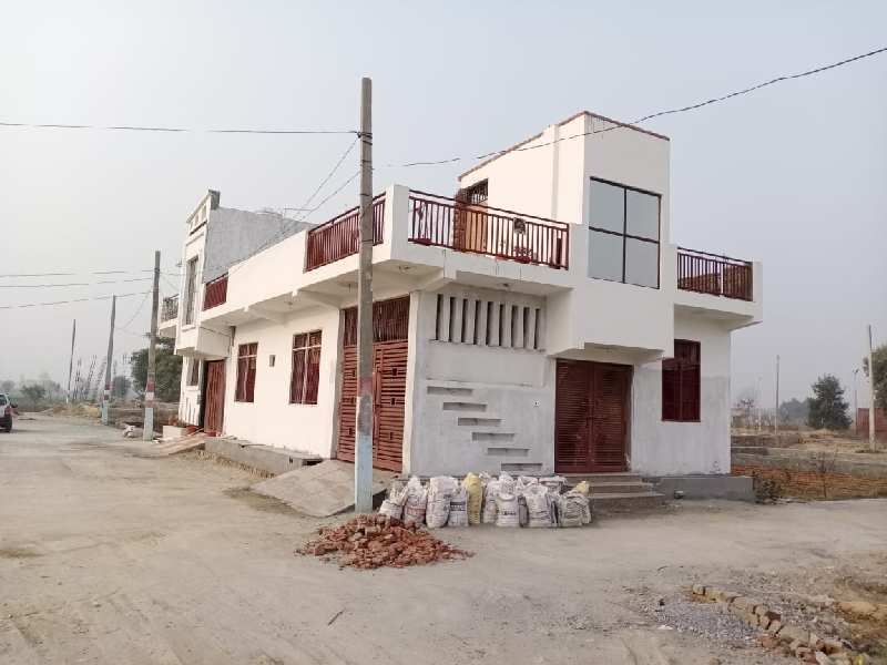 Plot for sale defence empire greater noida tilapta 100 sqyds 14.50 Lac