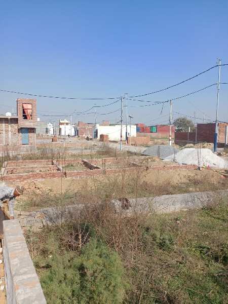 Plot for sale defence empire greater noida tilapta 100 sqyds 14.50 Lac